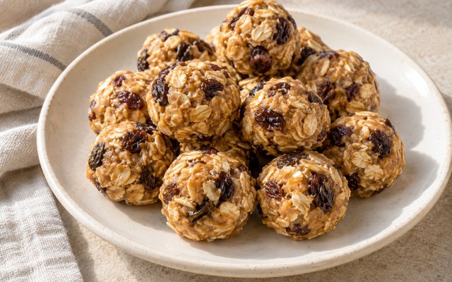 Serving illustration for Peanut Butter Oat Bites